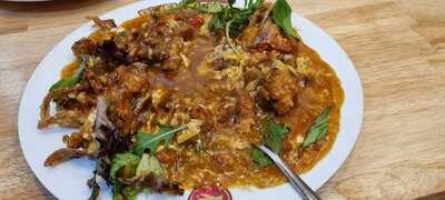 D'penyetz & D'cendol