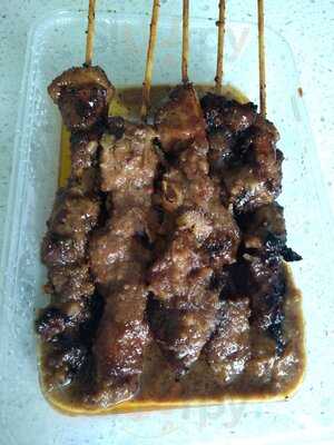 D'penyetz & D'cendol