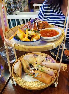 Miss Ping’s Thai Eatery