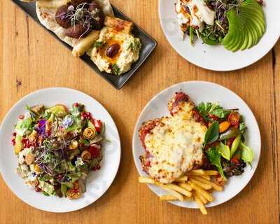 Miskeh - Middle Eastern Bakery & Cafe