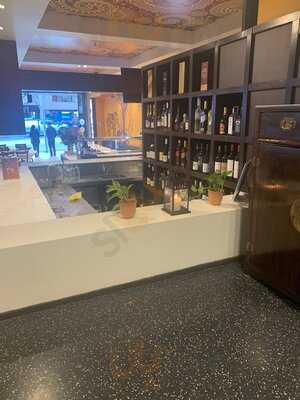 The Golden Spoon On Bourke