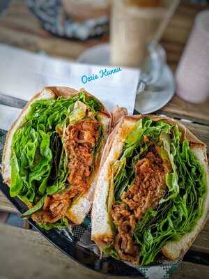 Dari Korean Cafe And Bar