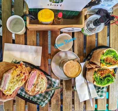 Dari Korean Cafe And Bar