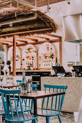 Yassas - The Greek Way