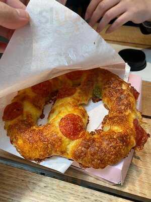 Pretzel Melbourne Central