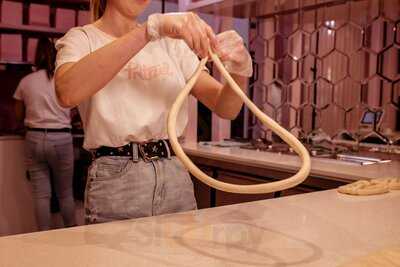 Pretzel Melbourne Central