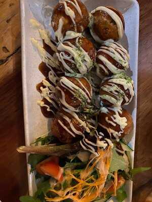 Ichika Sushi & Asian Cuisine