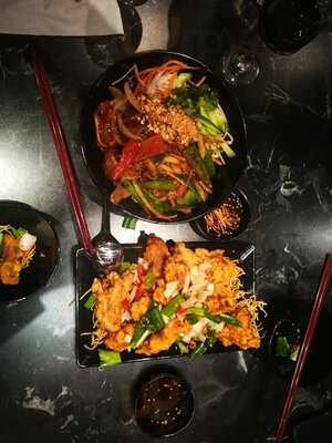 Vinh Long 2 Restaurant