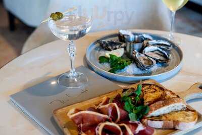 The Loft Lounge & Bar