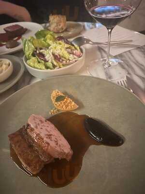 Hearth Restaurant & Lounge