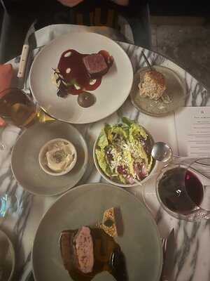 Hearth Restaurant & Lounge