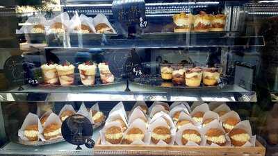 Beppin Ramen And Cake