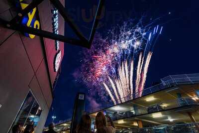 The Sporting Globe Knox