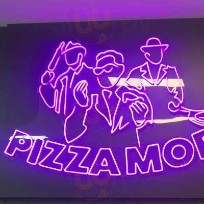 Pizza Mob