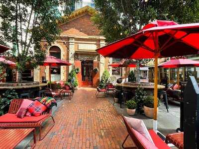 Pepe's Italian & Liquor