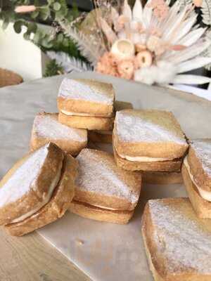 Miss Noble Cafe & Specialty Cakes