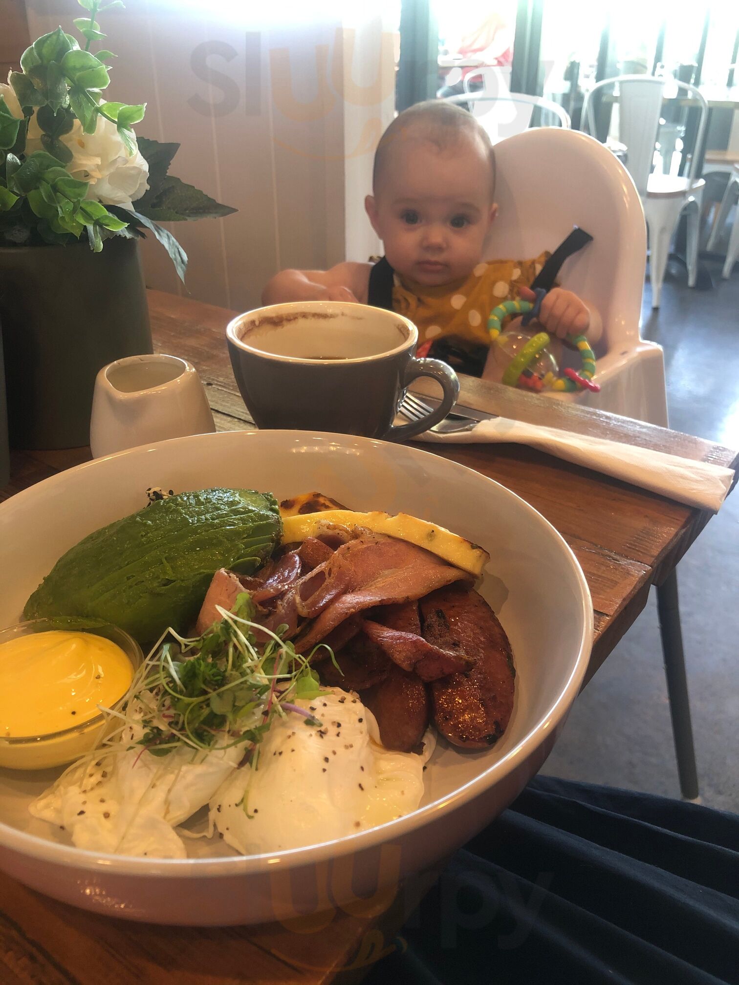 Ferny's Cafe & Espresso Bar