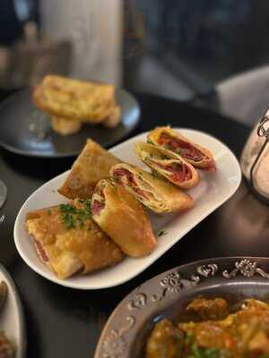 Bomonti Cafe & Restaurant