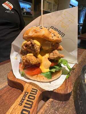 Momo Chicken And Beer