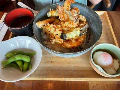 Akashi Japanese Restaurant