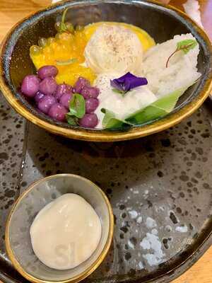 Mango Coco Thai Dessert Cafe