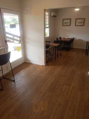 The Platypus Accommodation & Cafe