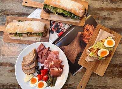 Aperitivo Bar Ristorante