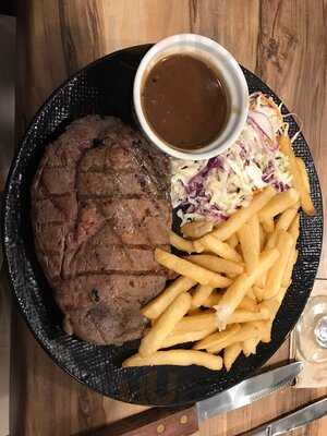 Choofas Smokehouse & Seafood