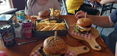 Boston Burger & Grill