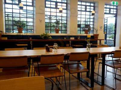 Streat Cafe Parkville