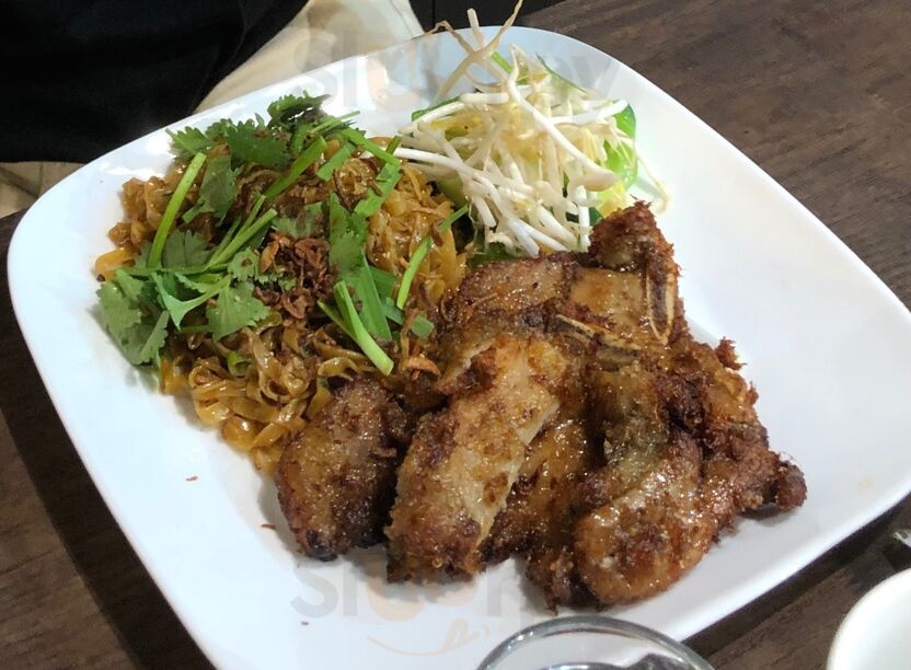 Ngoodle Vietnamese Restaurant