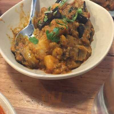 Saffron Indian Nepalese Restaurant And Bar