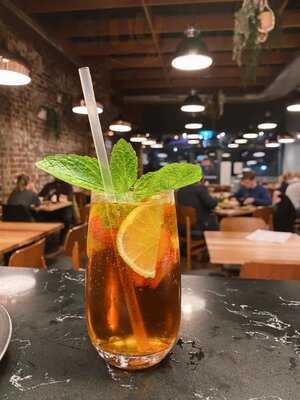 Saffron Indian Nepalese Restaurant And Bar