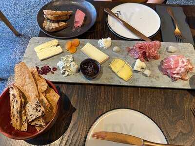 Lord Lygon Wine Shop & Bar