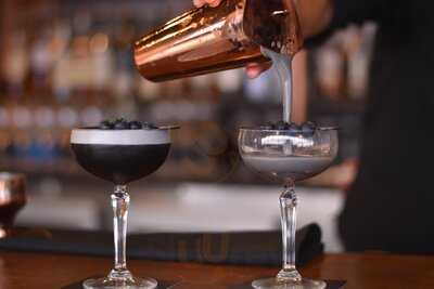 Legends Speakeasy Bar