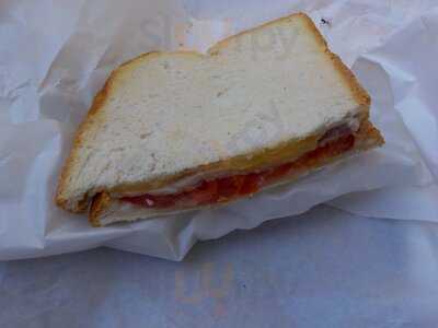 The New Daily Grind Cafe