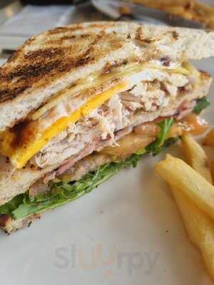 Rad's Cafe And Pizza