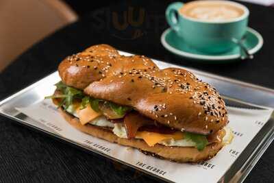 The George Bar & Grill