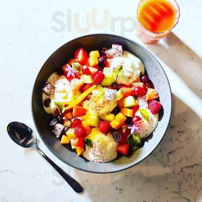 Wild Thyme Restaurant & Bar