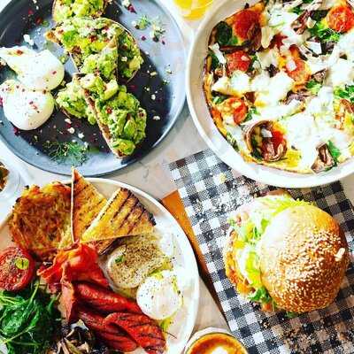 Wild Thyme Restaurant & Bar