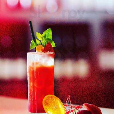 Wild Thyme Restaurant & Bar