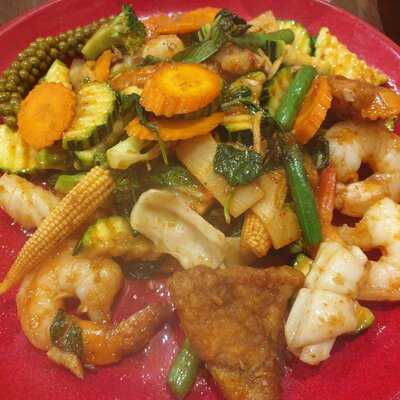 Dokbua Thai Kitchen
