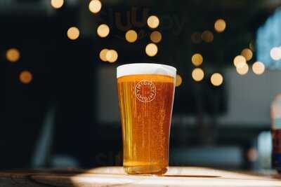 The Mighty Moonee Ponds