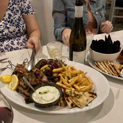 Meraki Greek Taverna