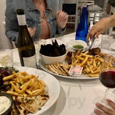 Meraki Greek Taverna