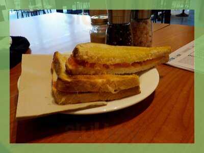 Mr Majestic Cafe Bar