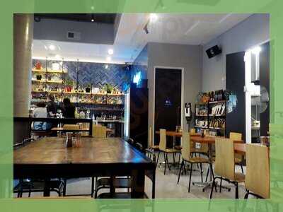 Mr Majestic Cafe Bar