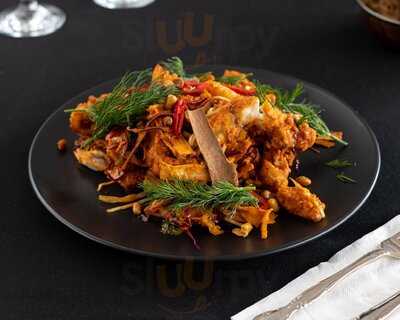 Hungry Eye Asian Fusion & Bar