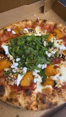 Farro Pizzeria Windsor