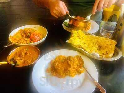 3 Brothersss Indian Restaurant